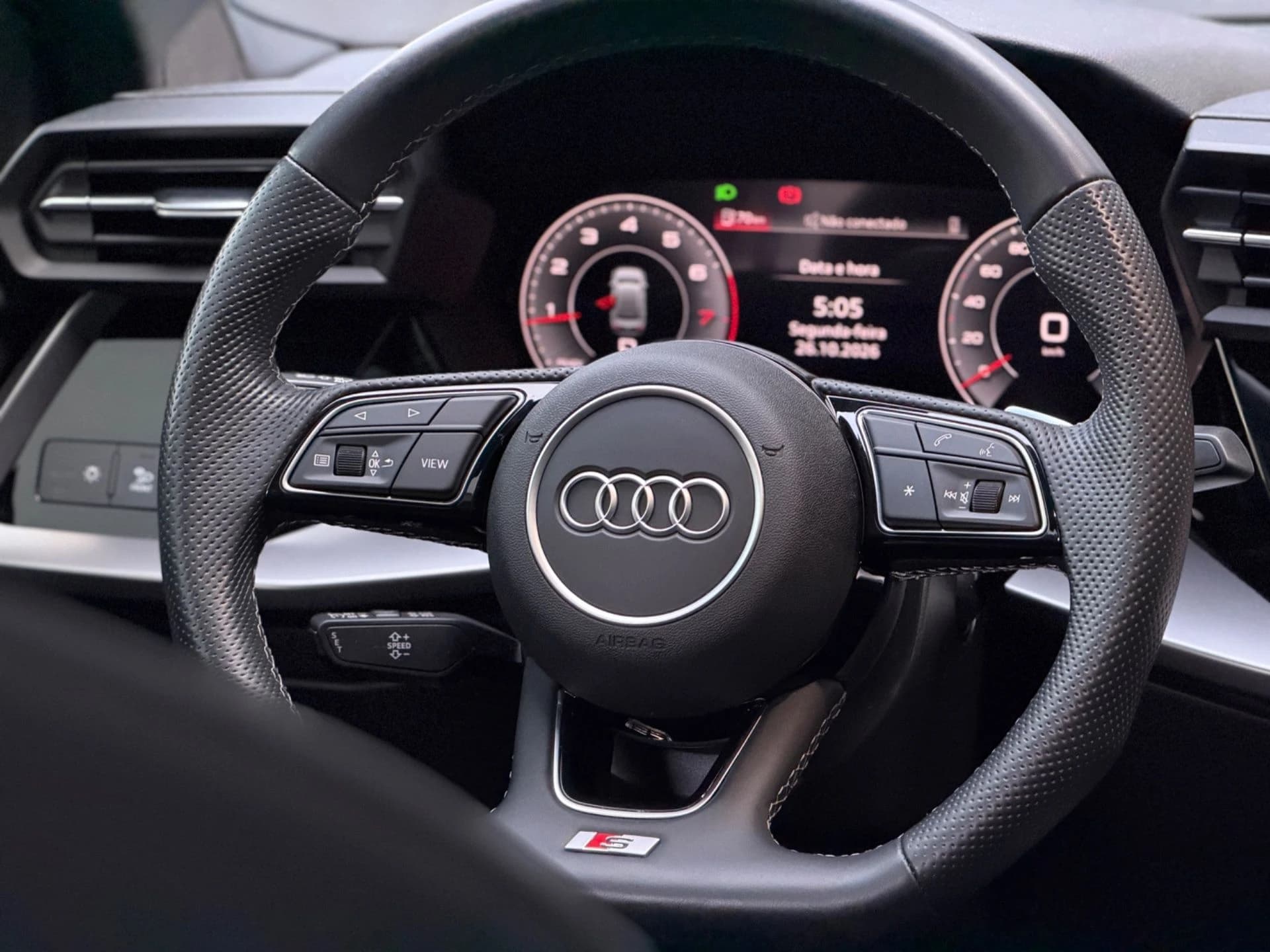 Audi A3 PERFORMANCE BLACK 2024 — foto 5 de 14