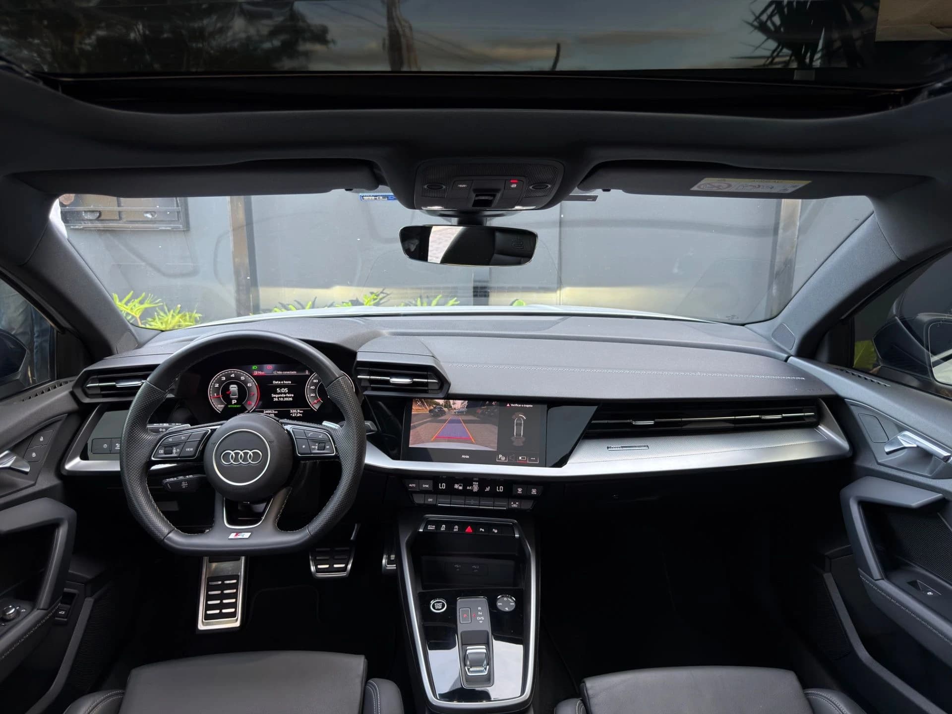 Audi A3 PERFORMANCE BLACK 2024 — foto 12 de 14