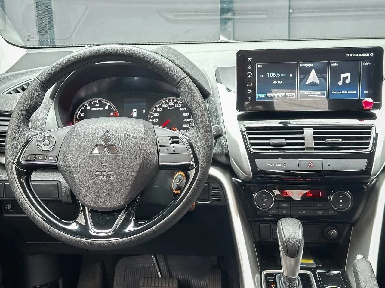 Mitsubishi Eclipse Cross 2025/2026 — foto 7 de 11