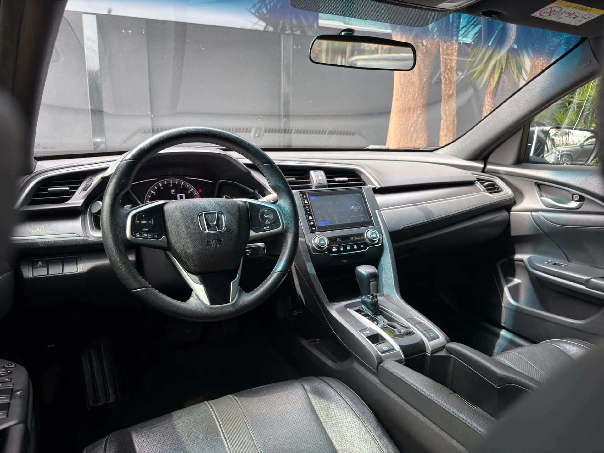 Honda Civic EX 2018/2019 — foto 8 de 13