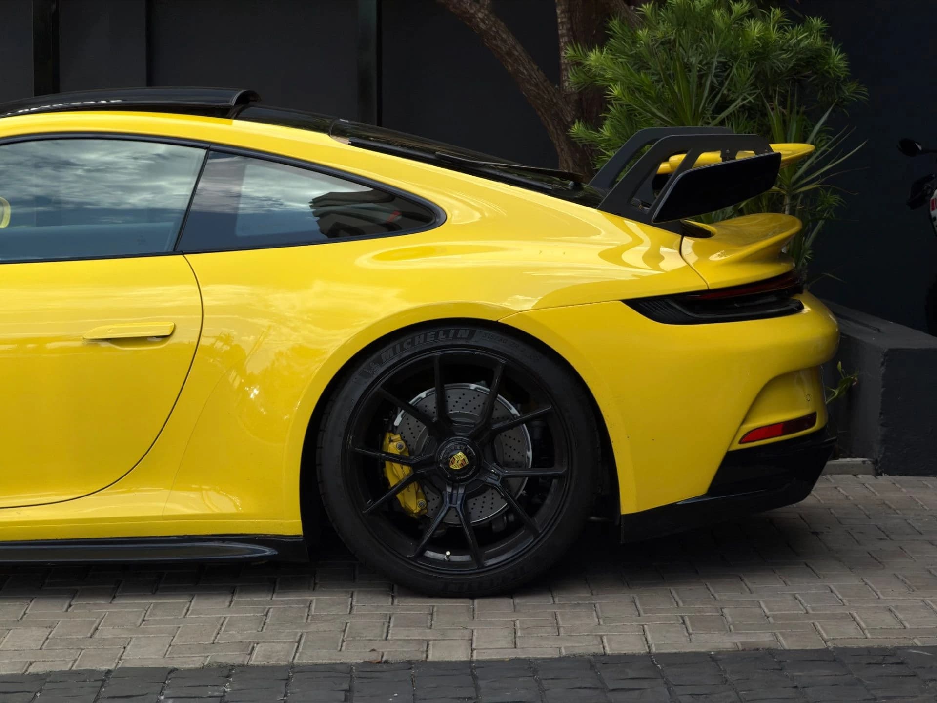 Porsche 911 Carrera S 2019/2022 — foto 16 de 18