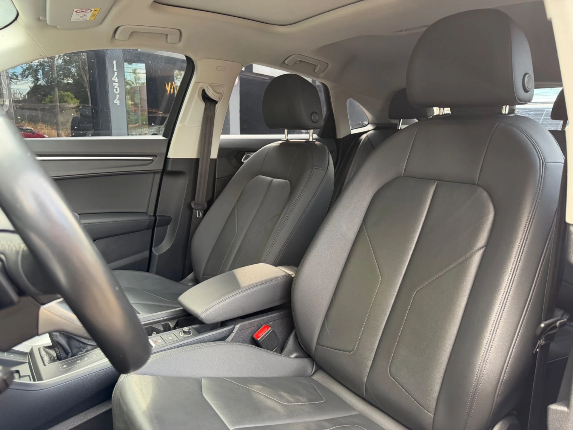 AUDI Q3 — foto 10