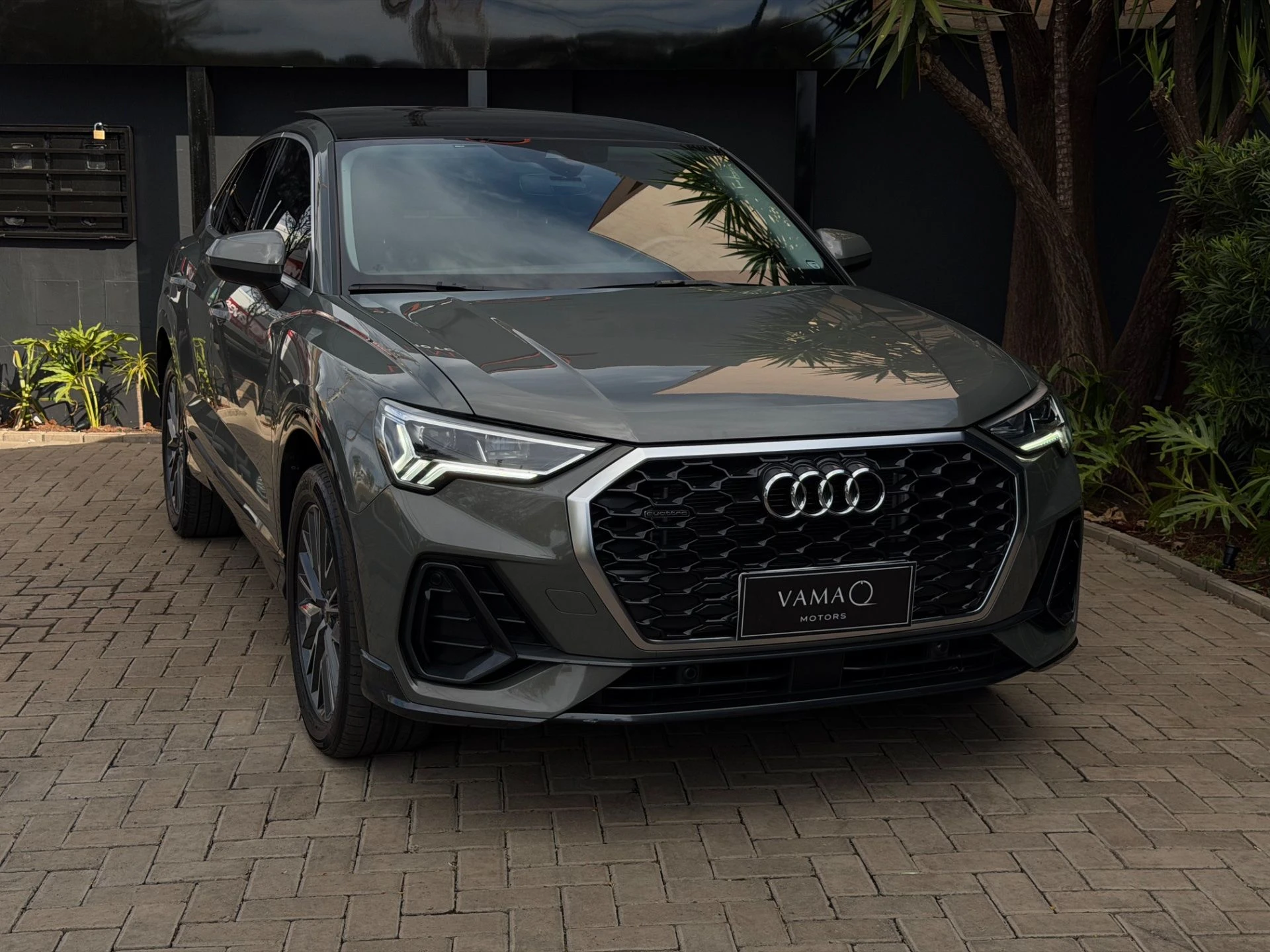 AUDI Q3 — foto 6