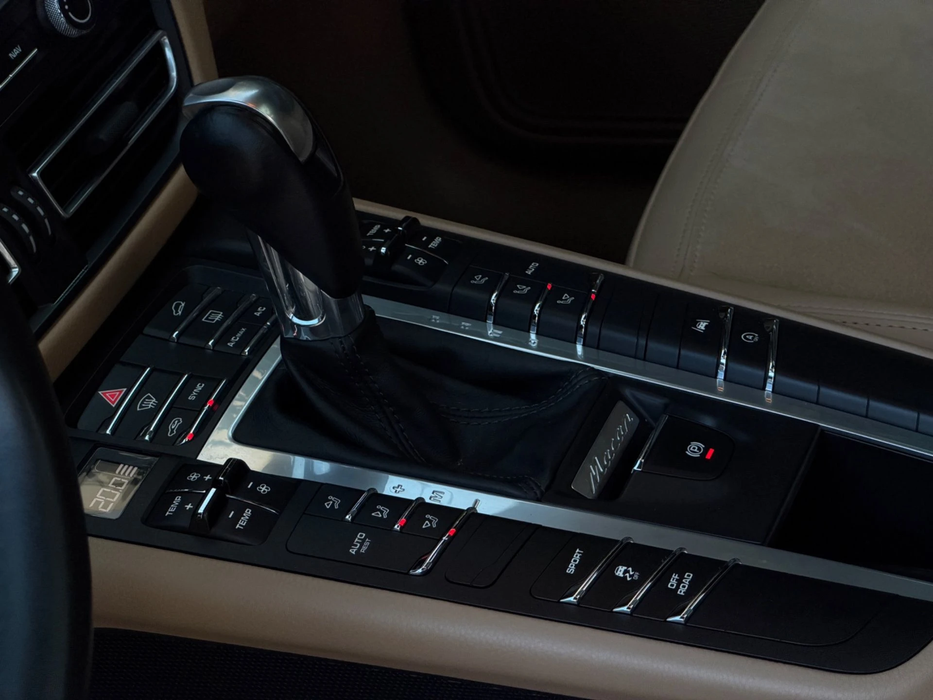 PORSCHE MACAN 2.0 turbo 237/257 cv — foto 10