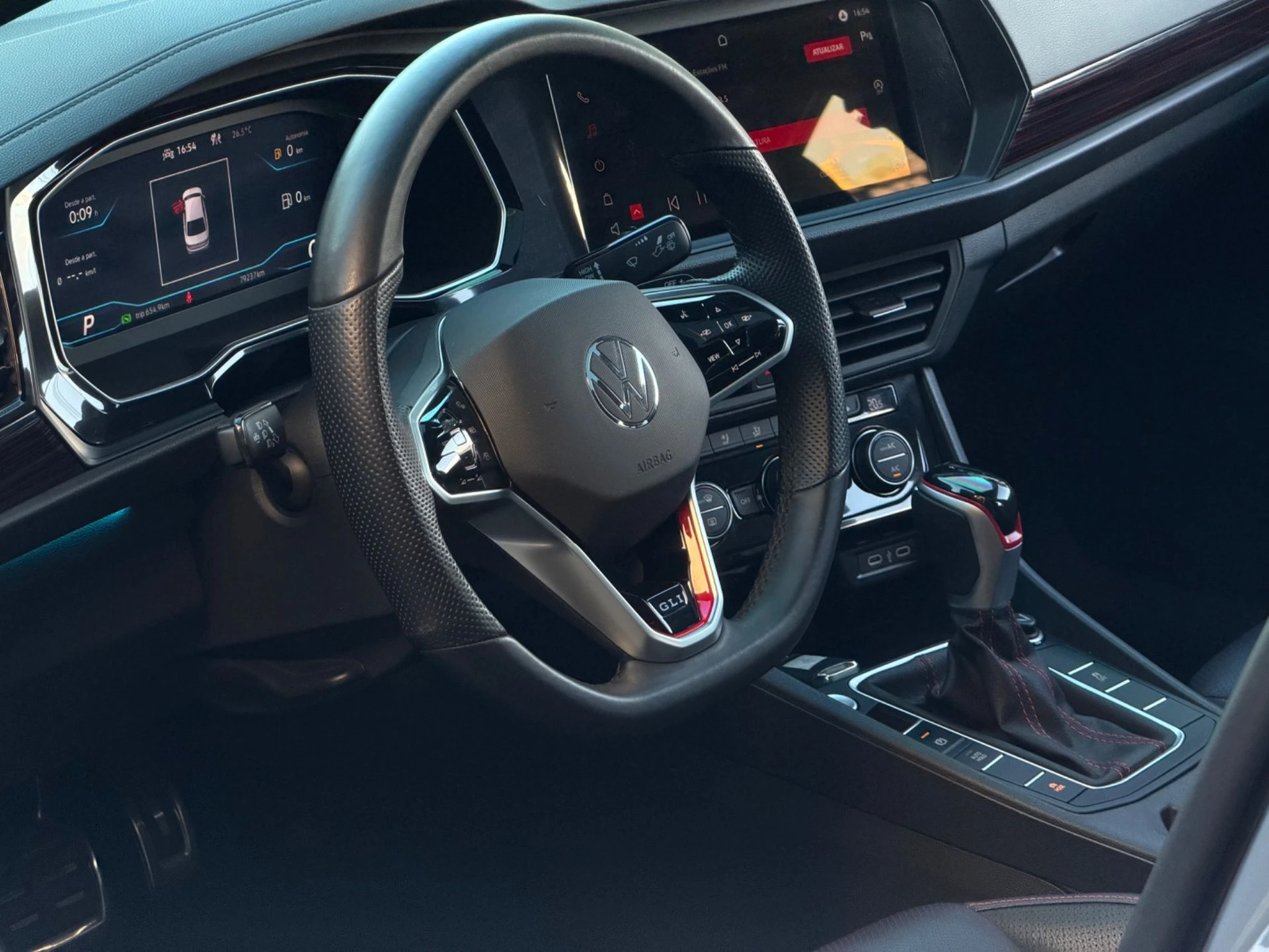 Volkswagen Jetta GLI — foto 12