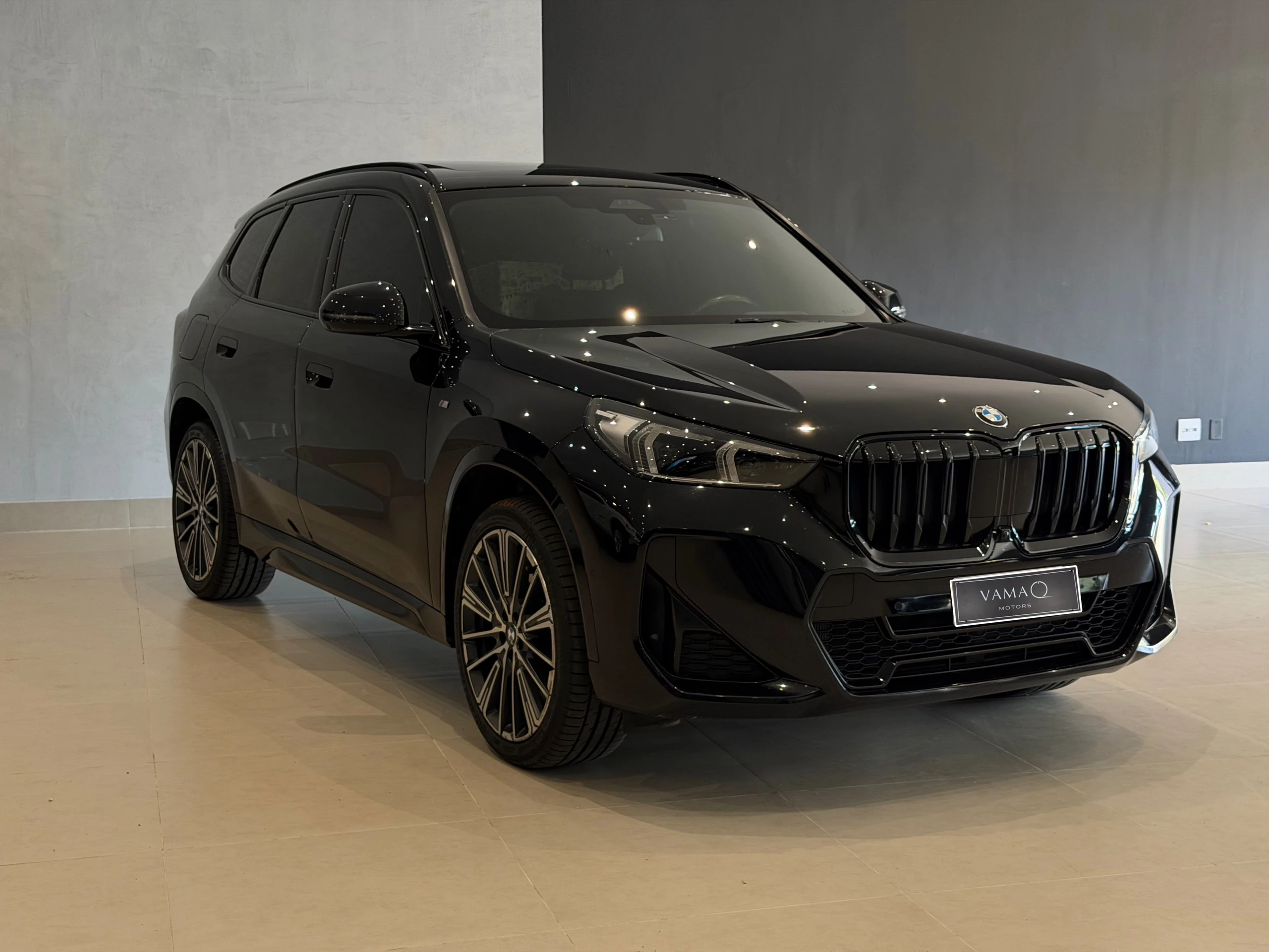 BMW  X1 M SPORT 2025