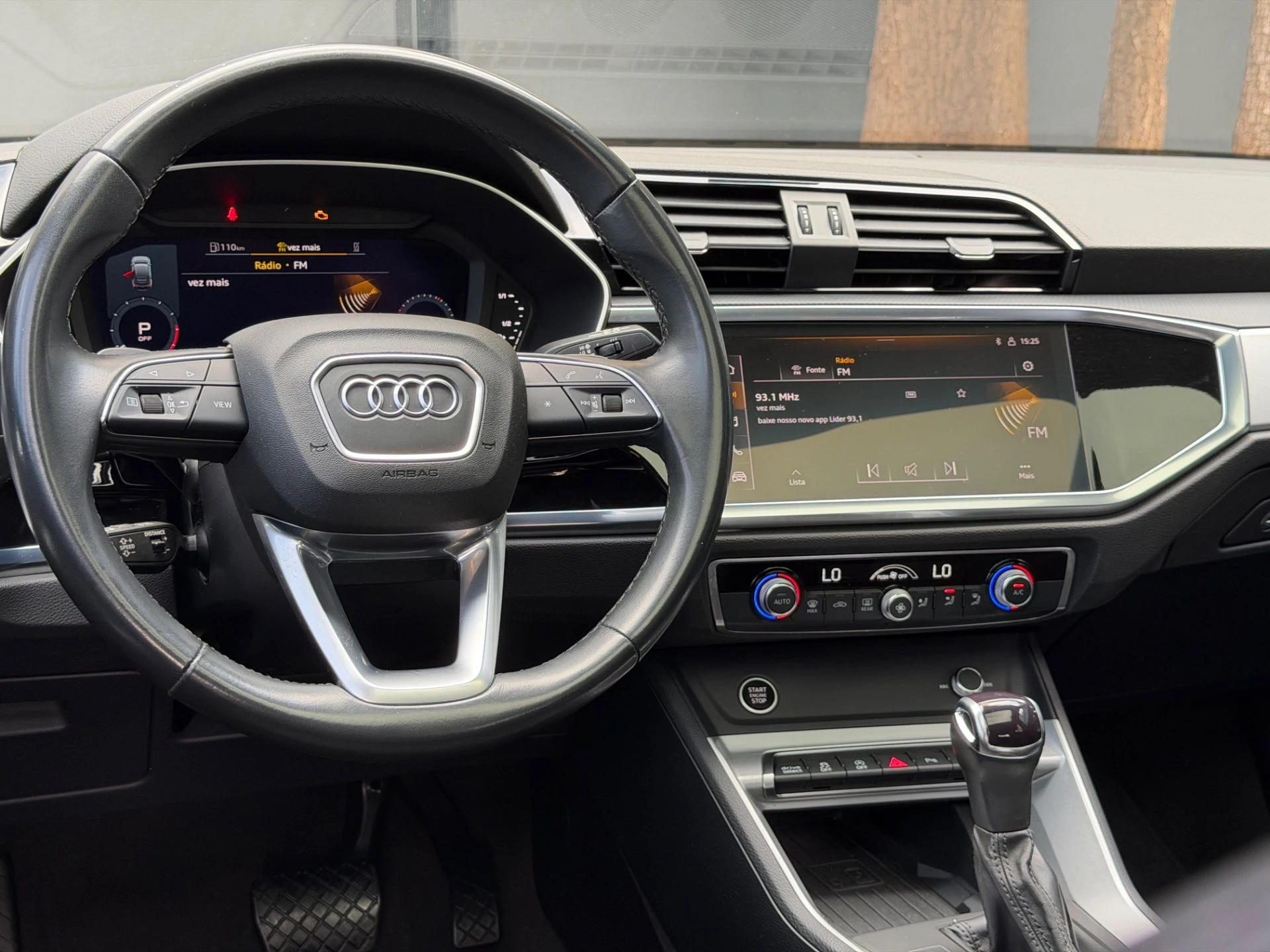 AUDI Q3 — foto 12