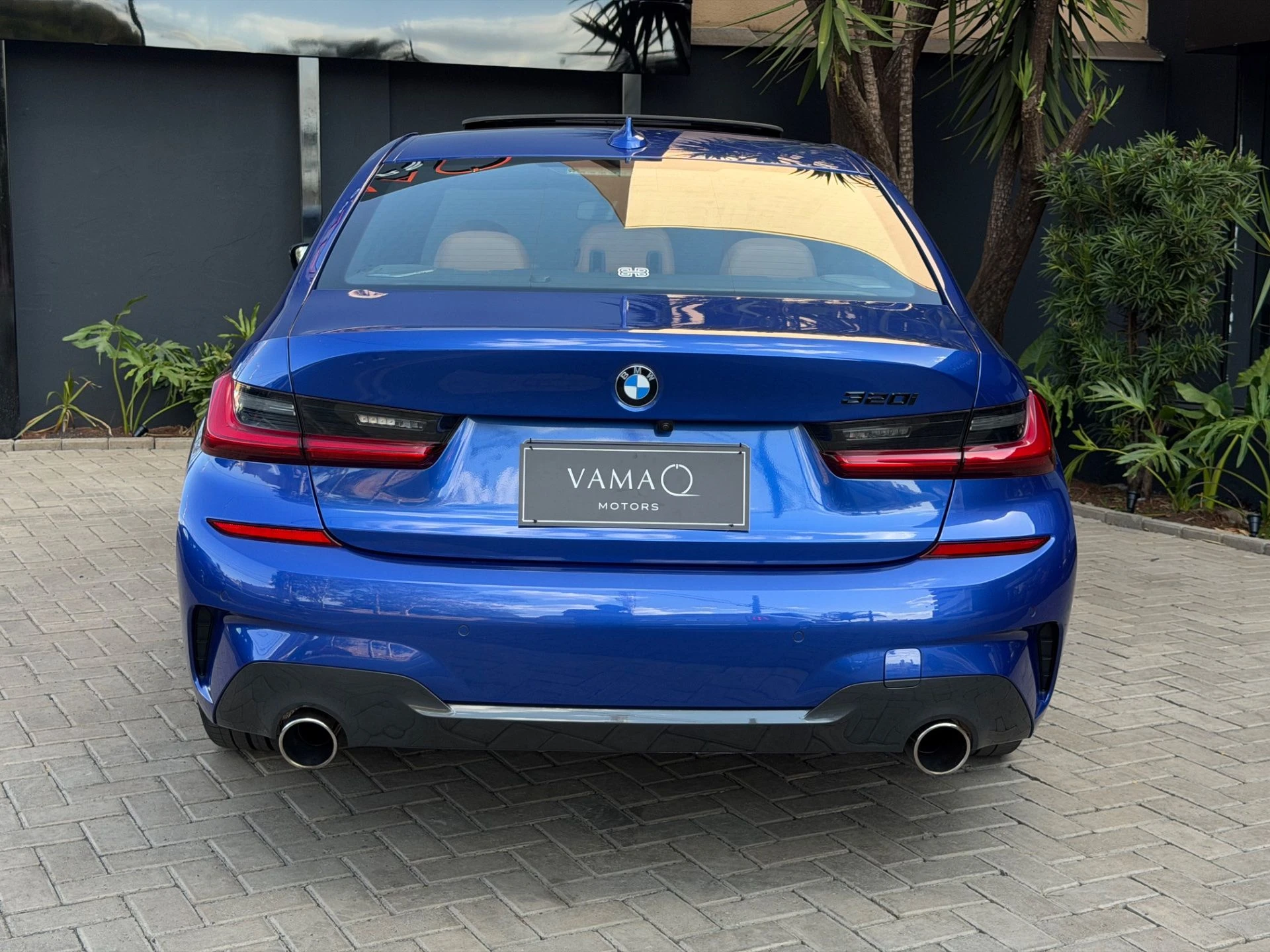 BMW 320i M SPORT — foto 8