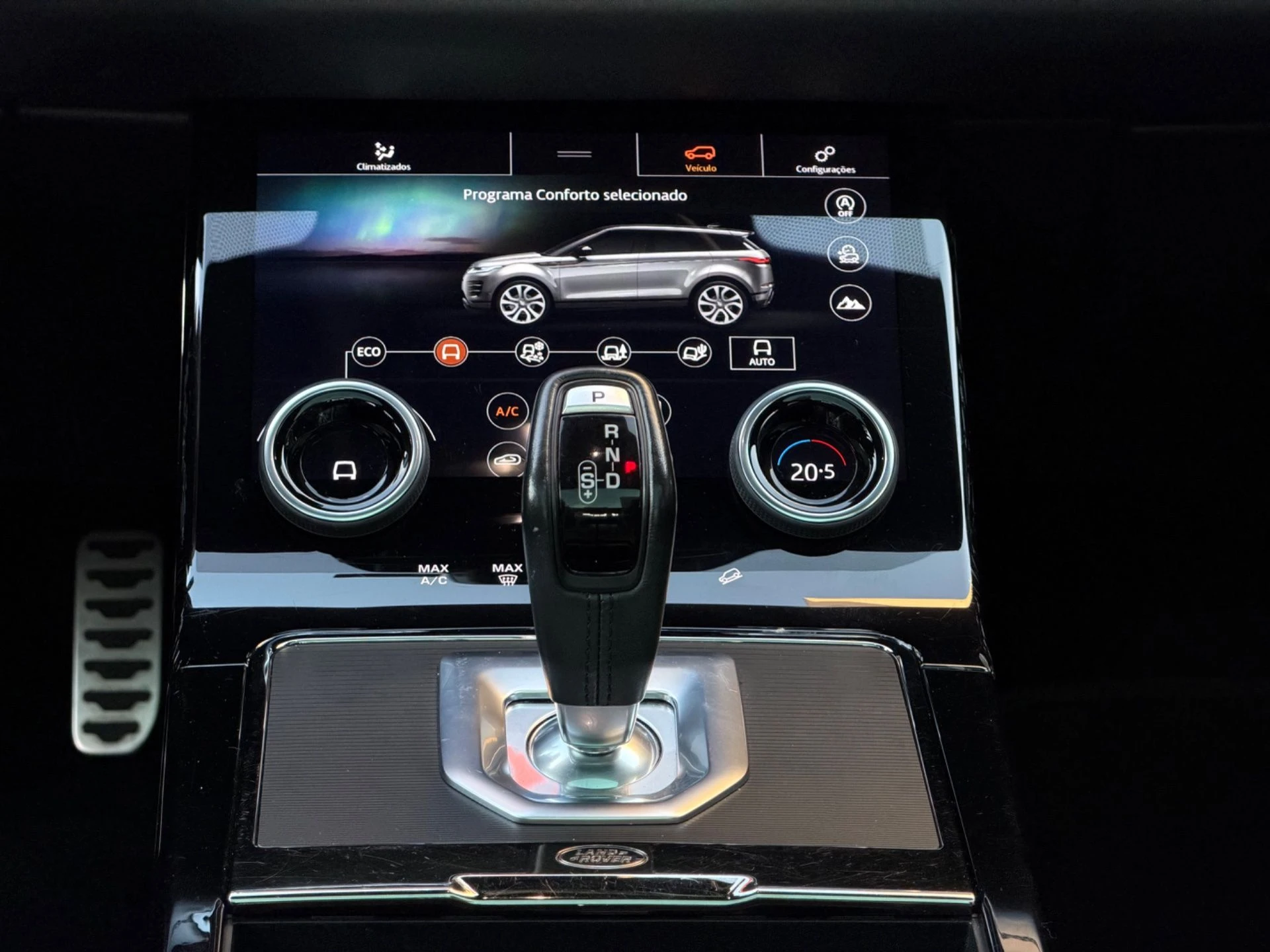 LAND ROVER EVOQUE — foto 14