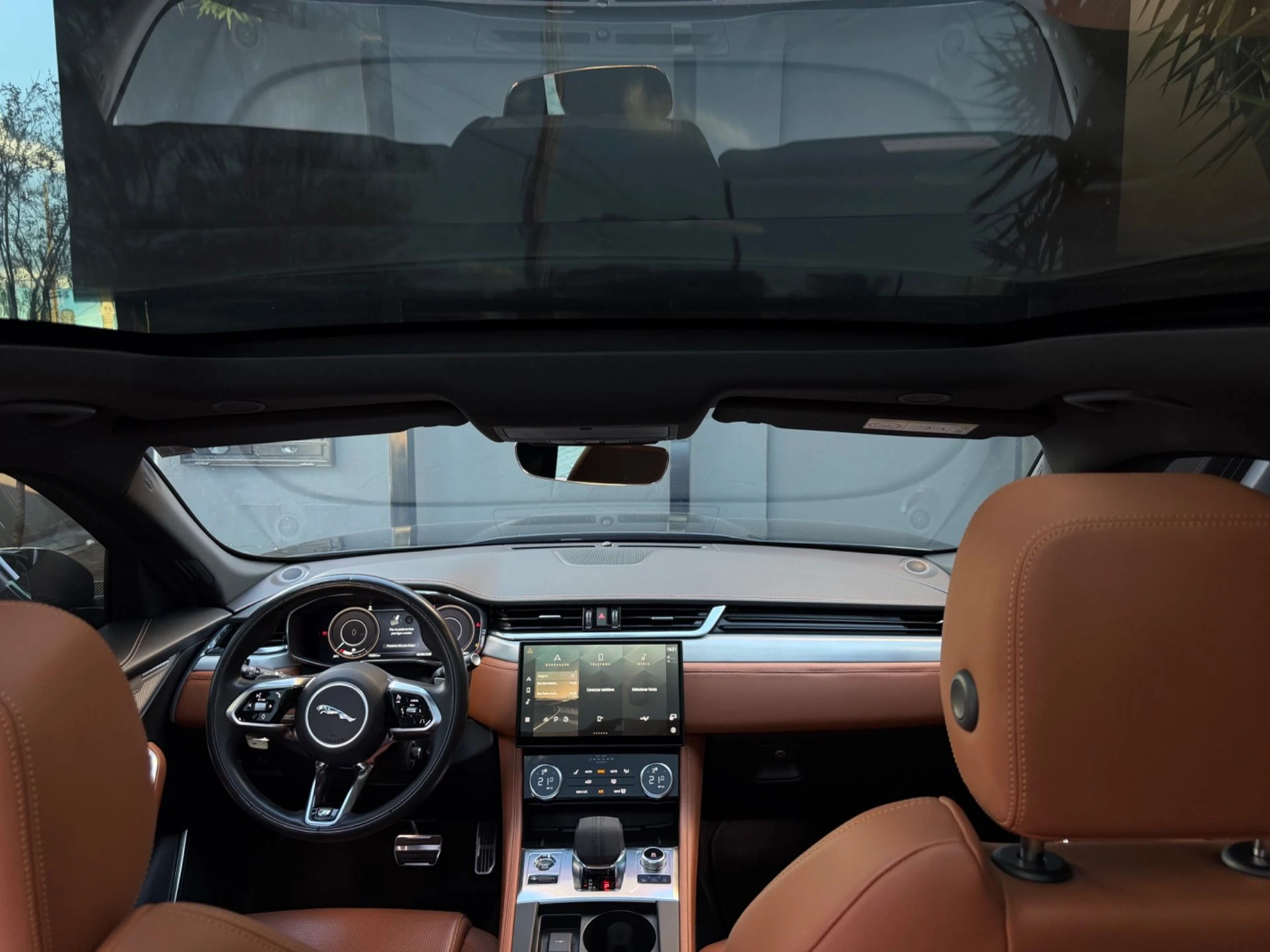 JAGUAR FPACE PHEV RDYN — foto 10