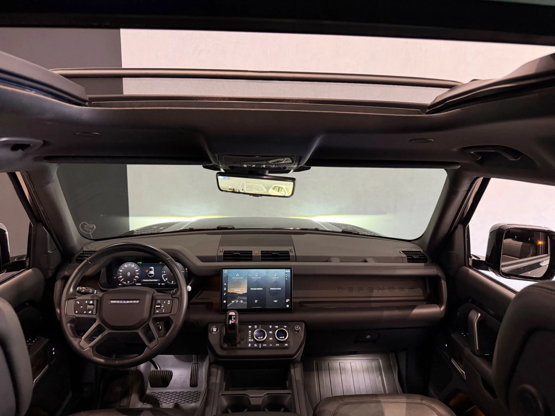 Land Rover Defender — foto 11