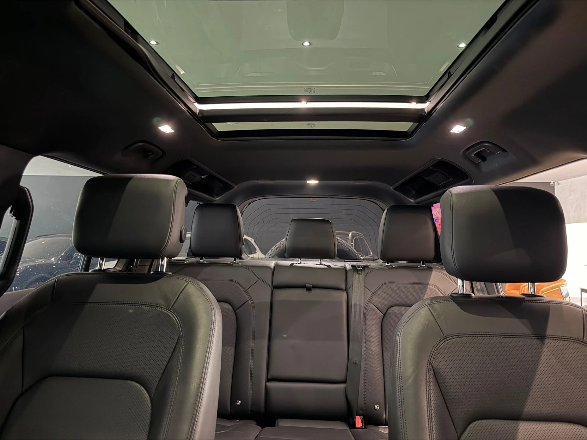 Land Rover Defender — foto 18