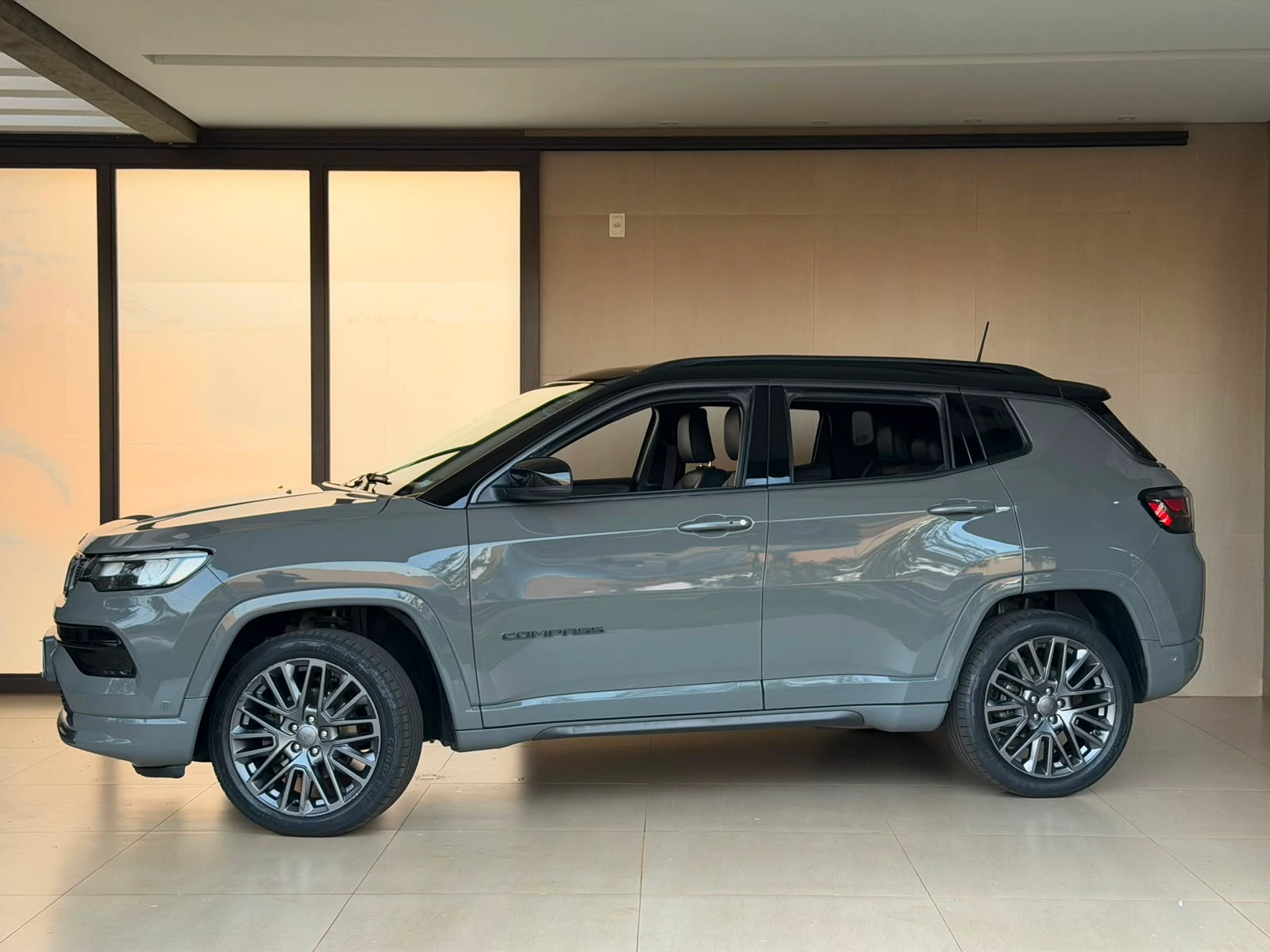 Jeep Compass S — foto 12