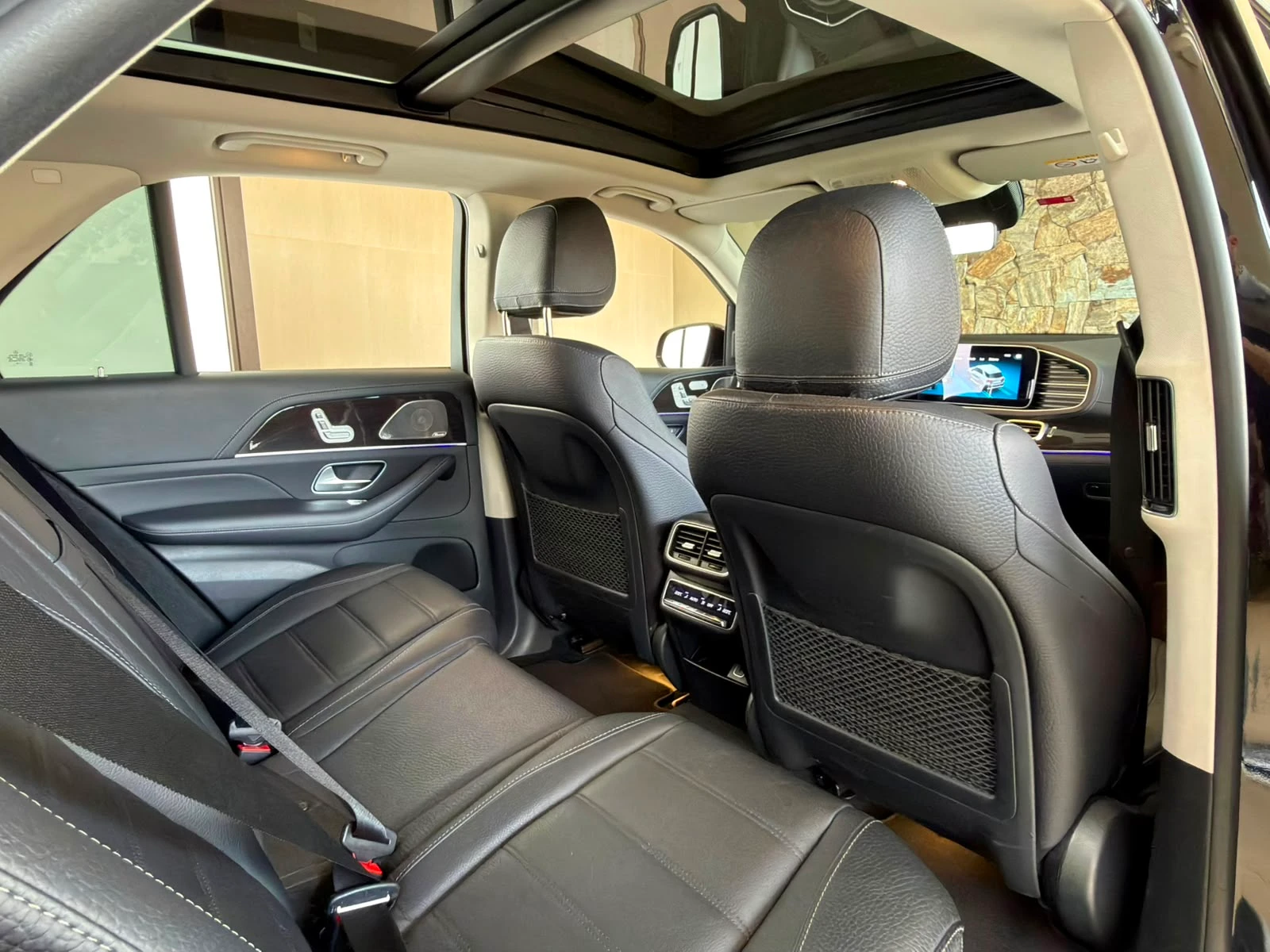 Mercedes-Benz GLE 400d — foto 11