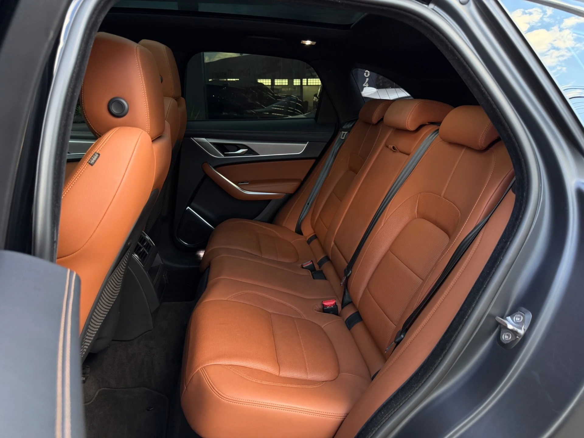 JAGUAR FPACE PHEV RDYN — foto 12