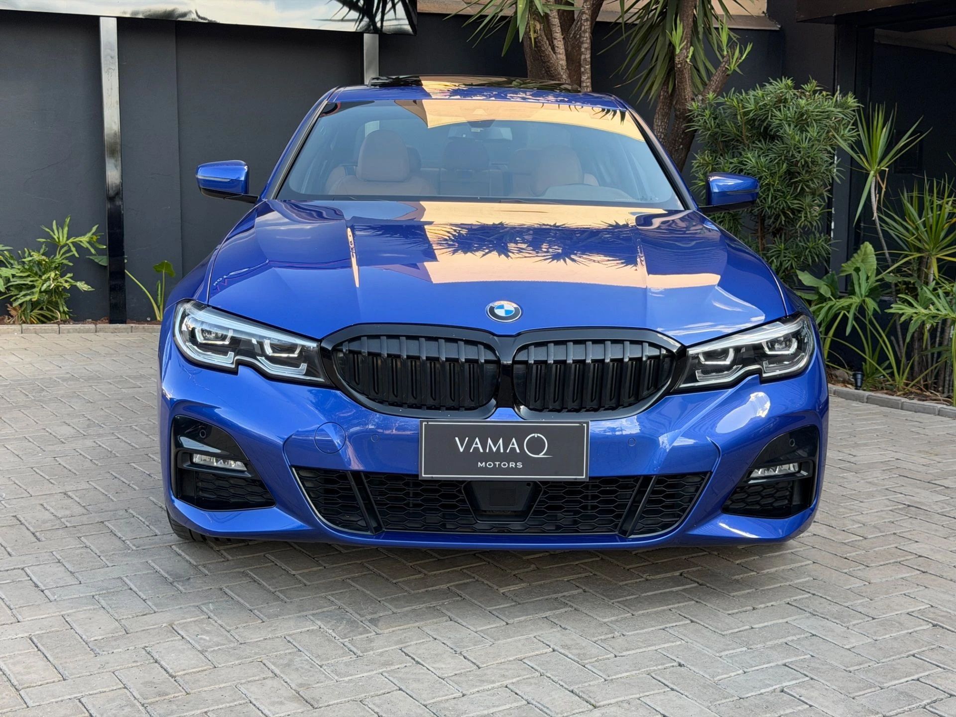 BMW 320i M SPORT — foto 3