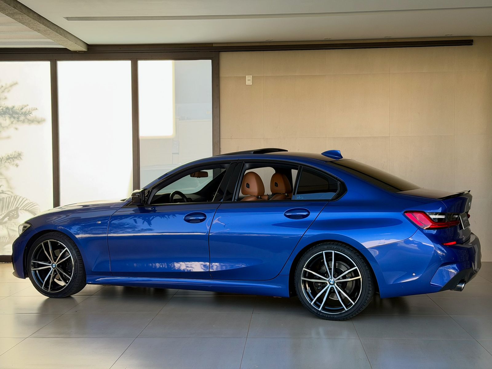 BMW 320i M Sport — foto 5