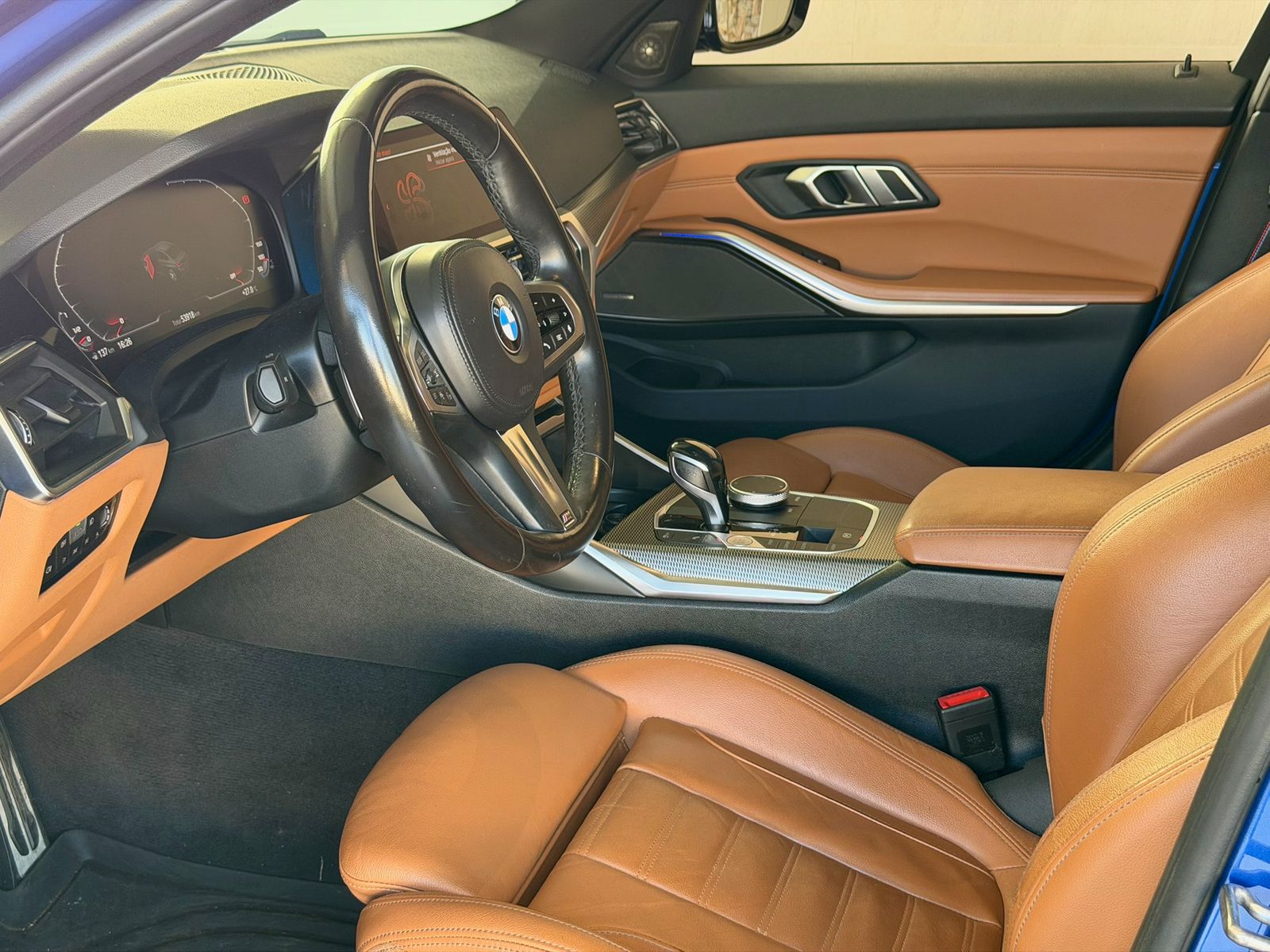 BMW 320i M Sport — foto 7