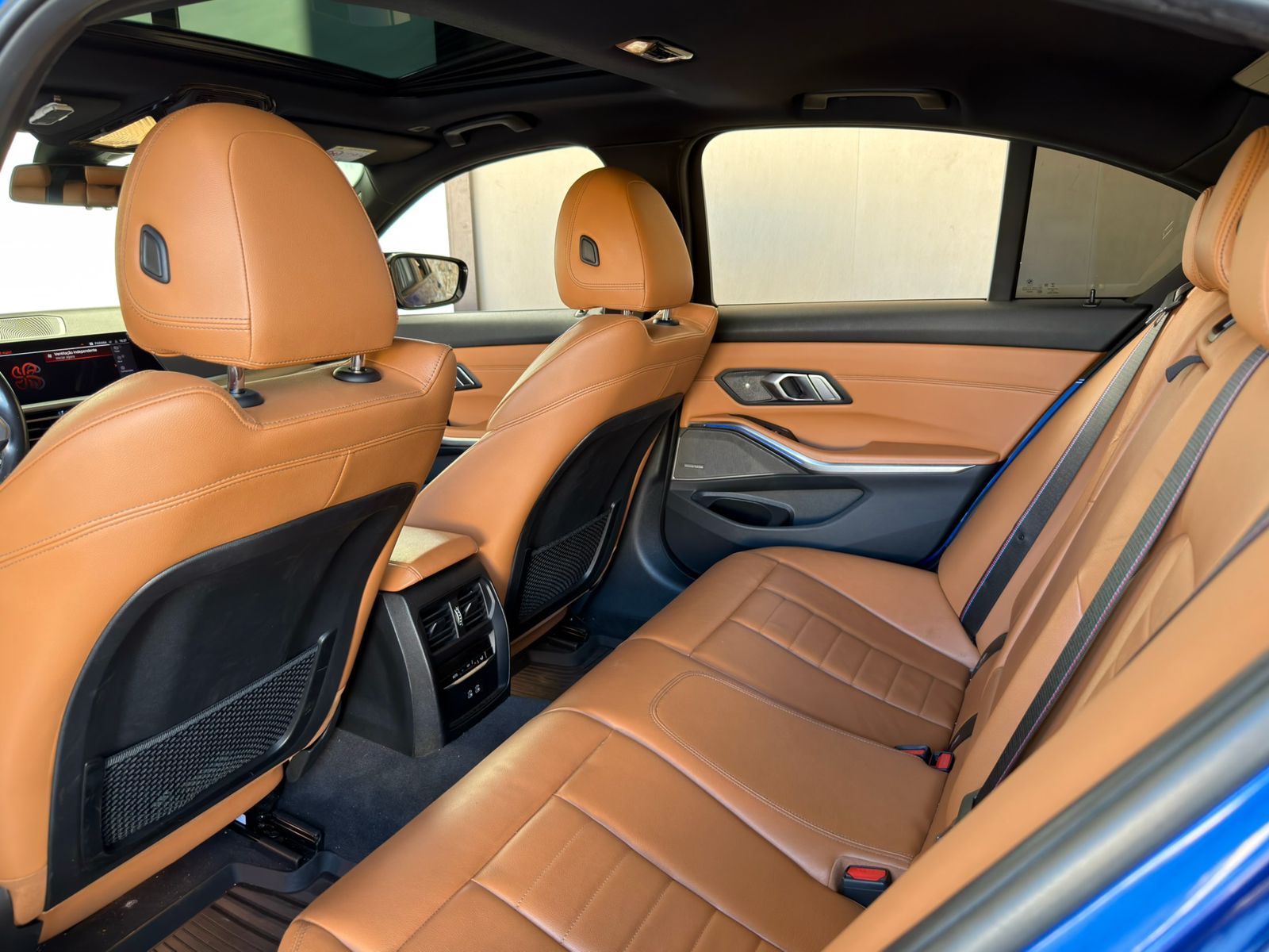 BMW 320i M Sport — foto 8