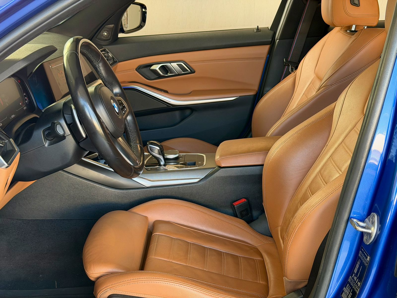 BMW 320i M Sport — foto 11