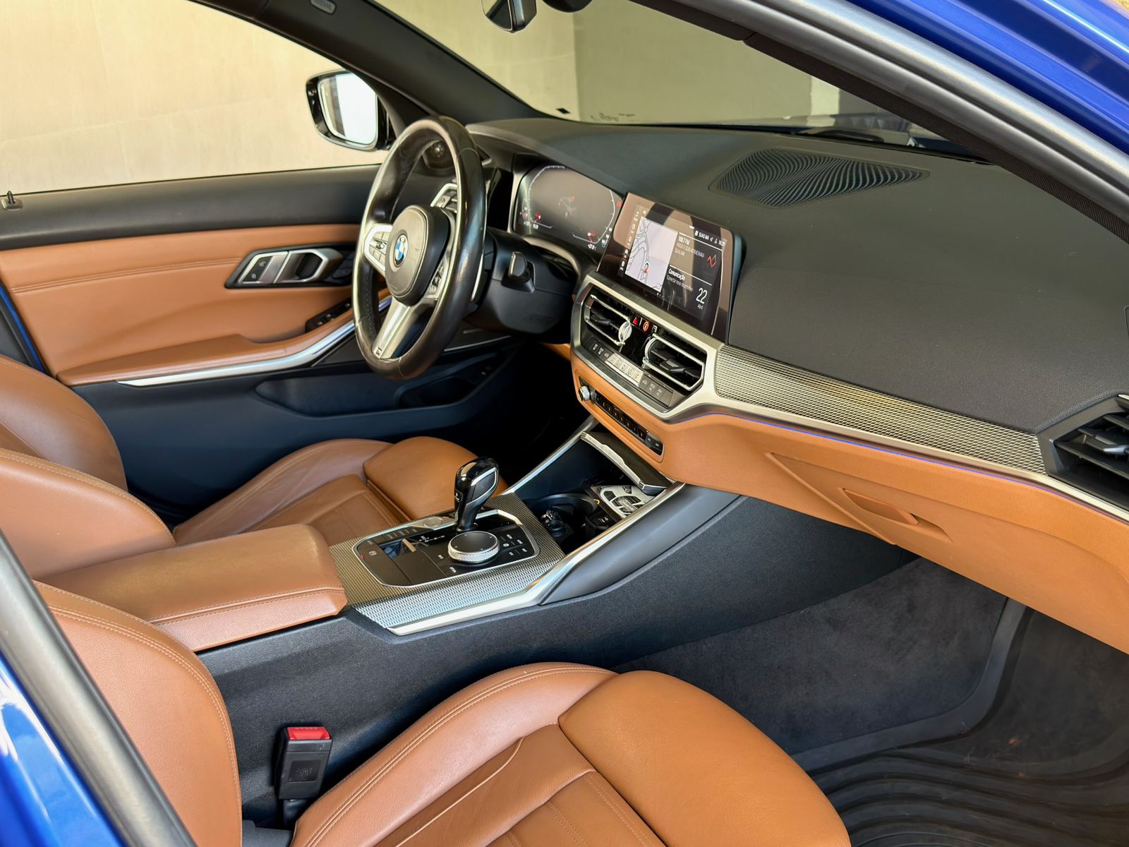 BMW 320i M Sport — foto 14