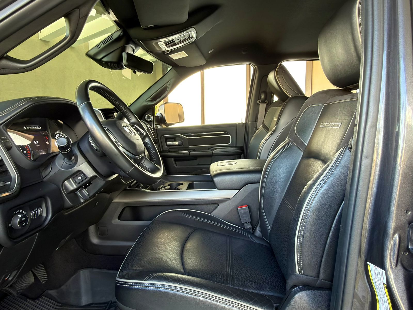 Dodge Ram 2500 Rebel — foto 10