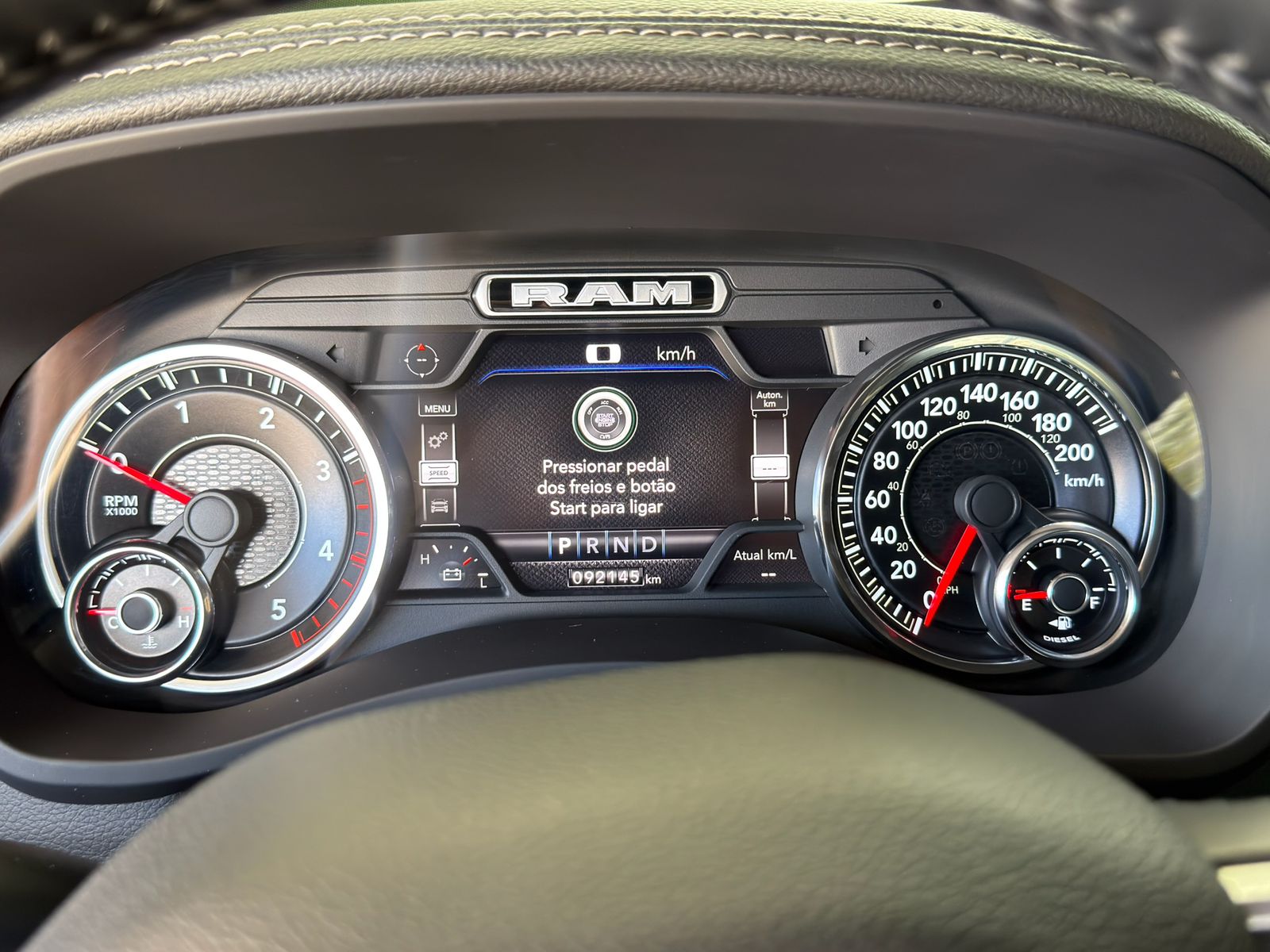 Dodge Ram 2500 Rebel — foto 14