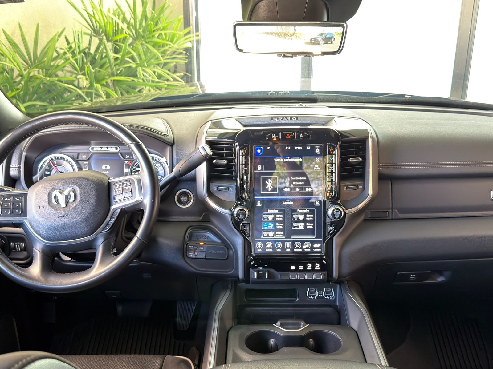 Dodge Ram 2500 Rebel — foto 18